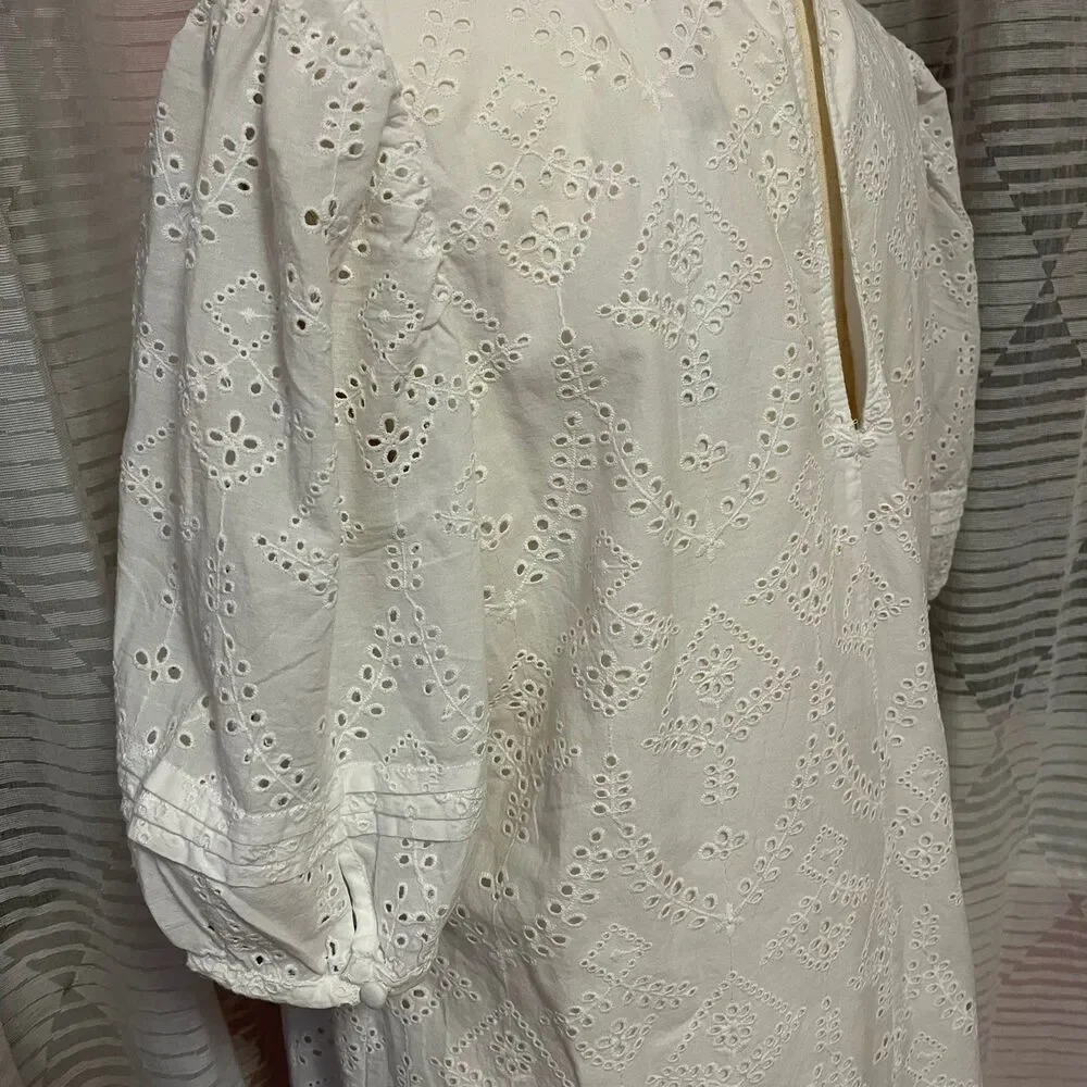 NWT Sanctuary white lace dress in large